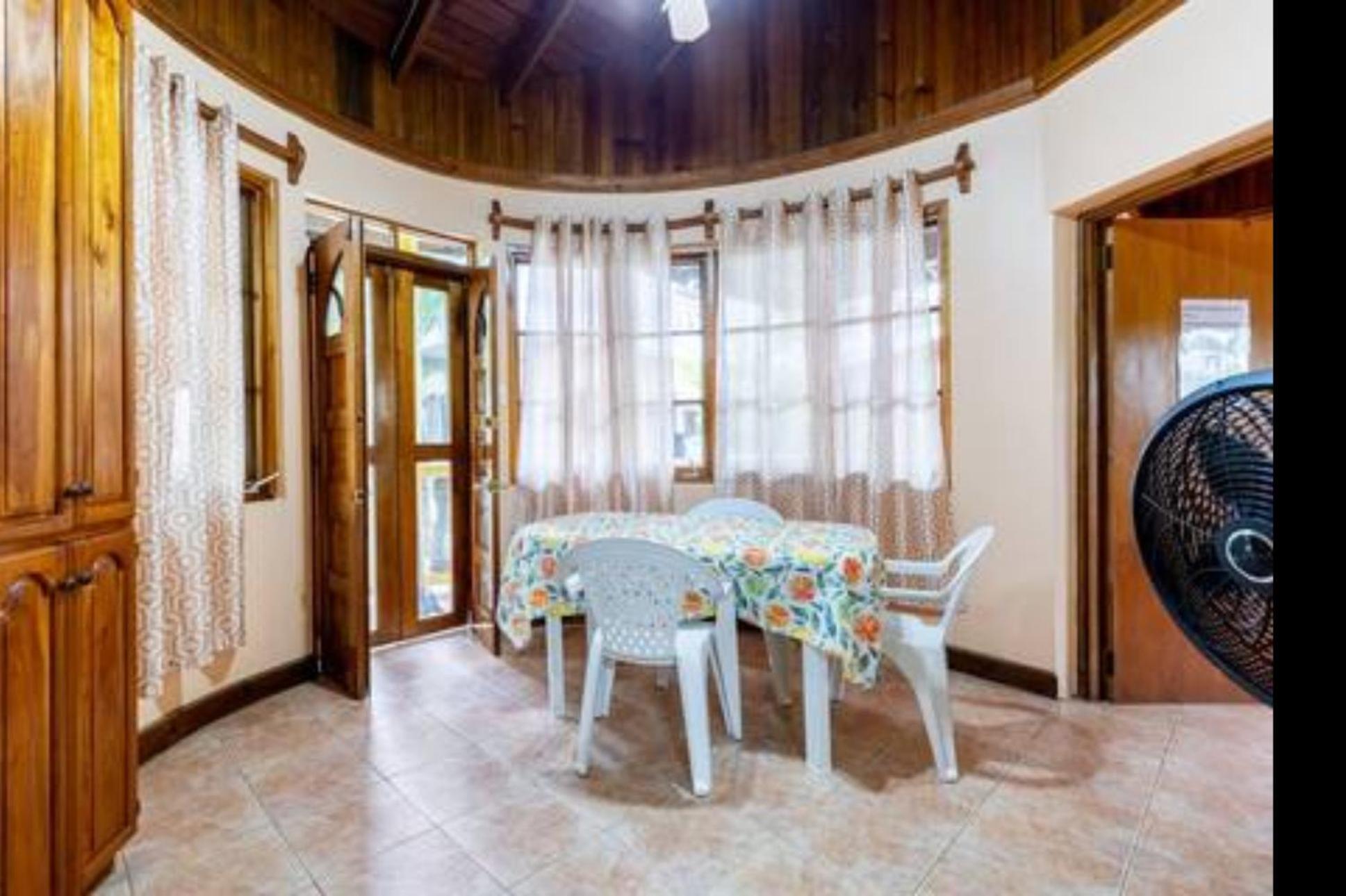 R&V Villa Negril Exterior foto